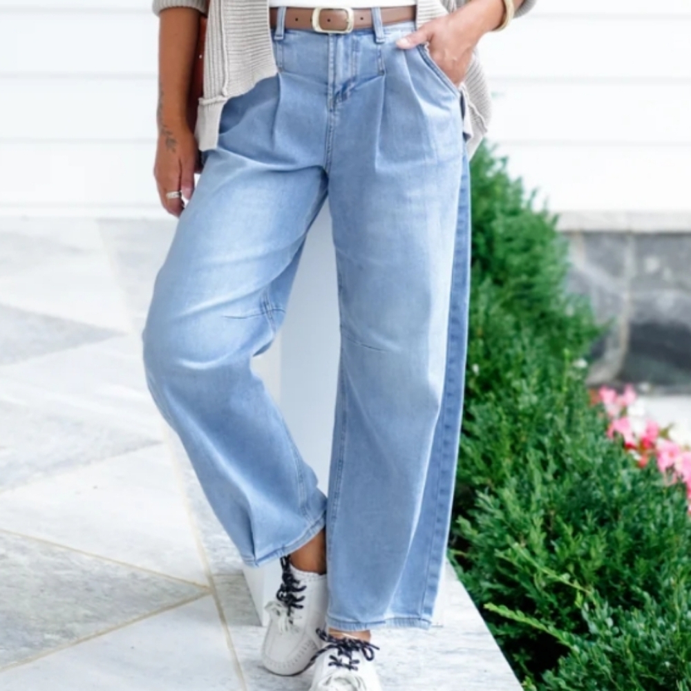 Women's Blue Jeans